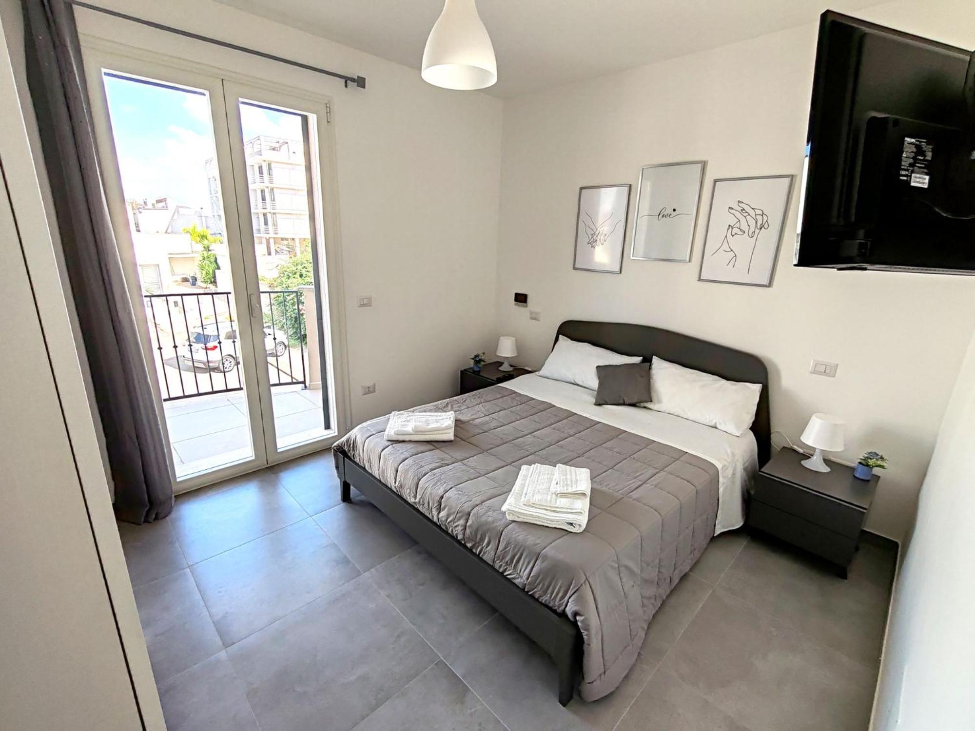 Ferienwohnung La Dama Di Loto Lecce Exterior foto